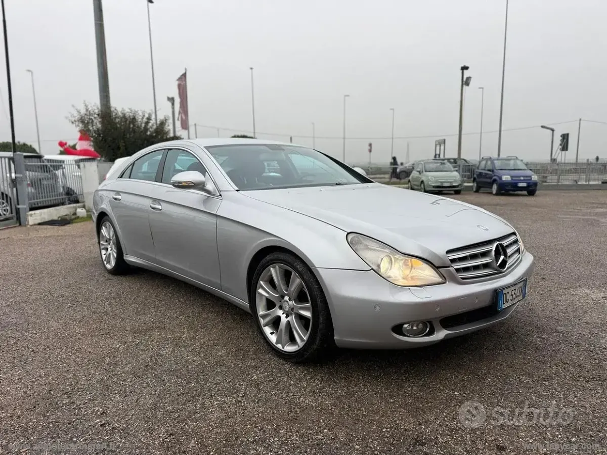 Usata Mercedes CLS320 224 CV (164 kW) 2007 Coupé