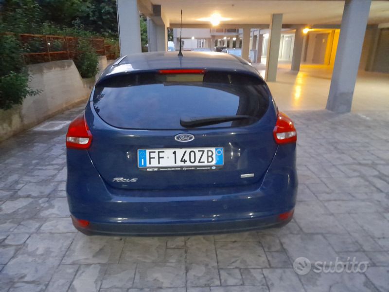 Usata Ford Focus 125 CV (91 kW) 2015 Blu Coupé