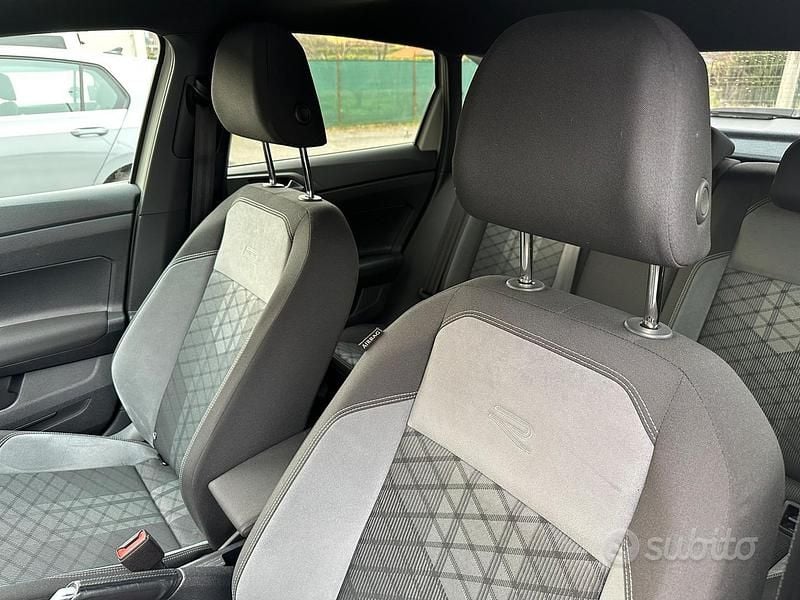 Usata VW Taigo R-line 150 CV (110 kW) 2022 SUV