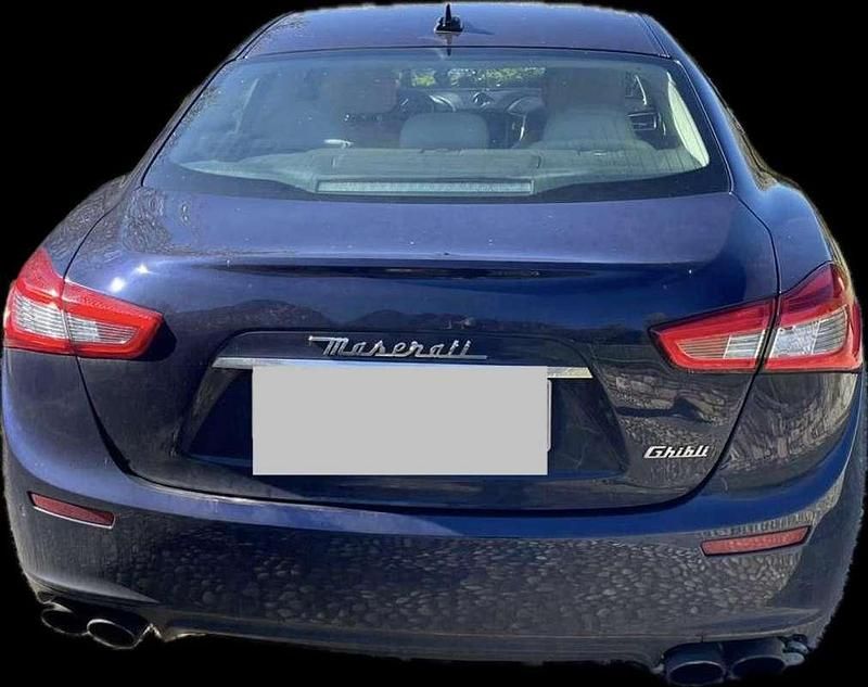 Usata Maserati Ghibli 250 CV (183 kW) 2017 Blu/azzurro Berlina