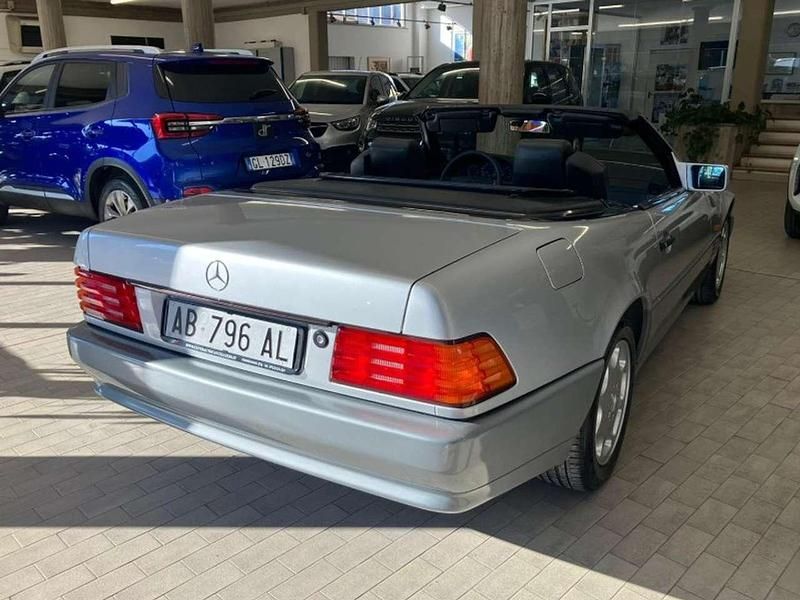 Usata Mercedes SL320 231 CV (169 kW) 1994 Argento metallizzato Cabrio