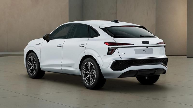 Nuova Audi Q3 177 CV (130 kW) 2026 Bianco SUV
