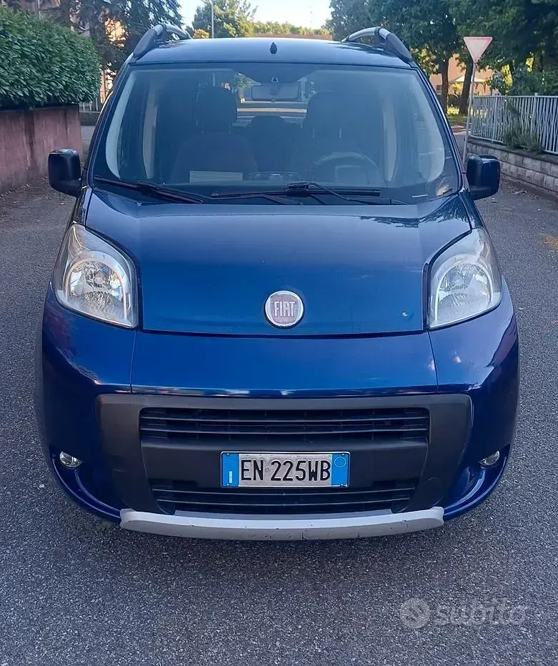 Usata Fiat Qubo Trekking 95 CV (69 kW) 2012 Bluazzurro Monovolume