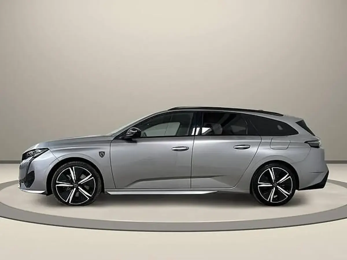 Usata Peugeot 308 GT 224 CV (164 kW) 2024 Grigio / metallizzato Station wagon