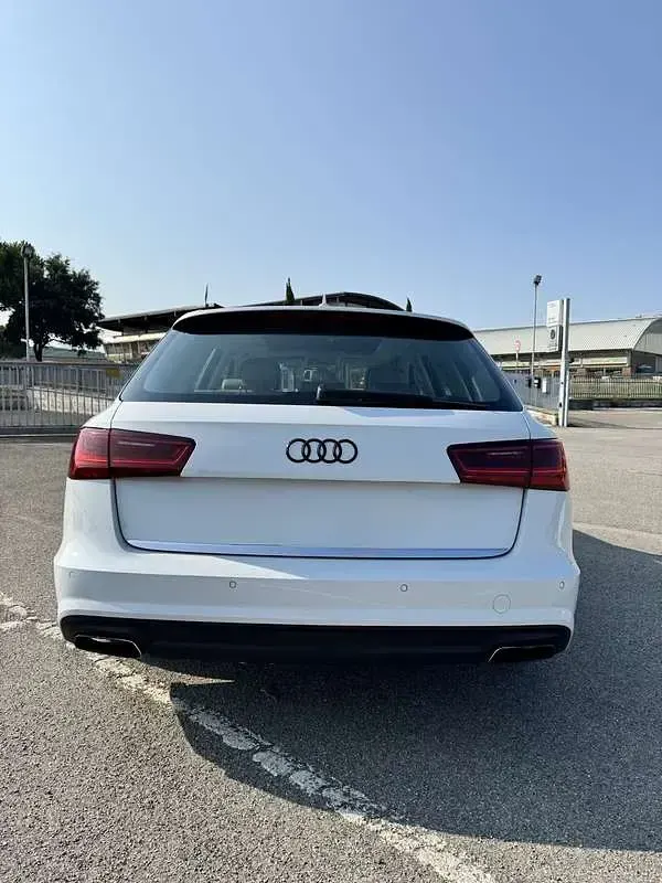 Usata Audi A6 Business 190 CV (139 kW) 2016 Bianco Station wagon