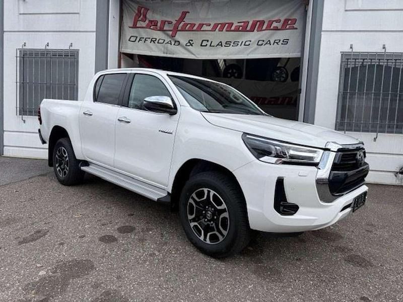 Bianco Nuova 2025 Toyota HiLux Comfort Pick-up | 44.000 € (Buon prezzo) - Immagine 1/4