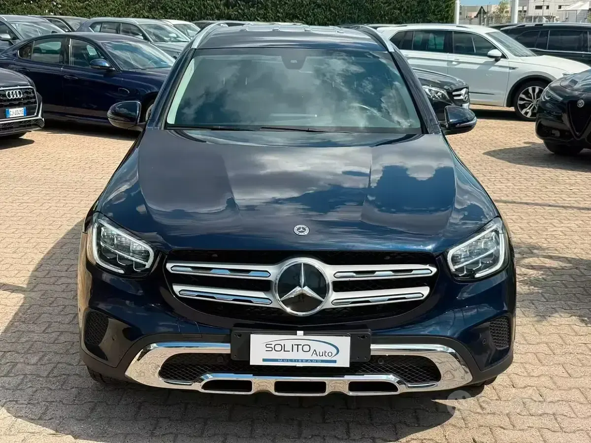 Usata Mercedes GLC220 Executive 194 CV (142 kW) 2021 Bluazzurro SUV