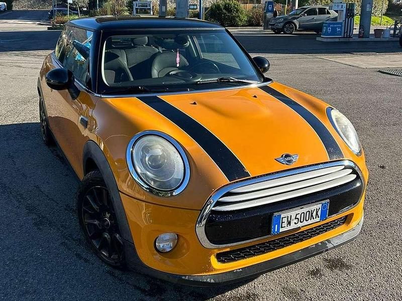 Arancione Usata 2014 Mini Cooper D Due volumi | 8800 € (Buon prezzo) - Immagine 1/4