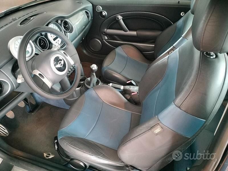 Usata Mini Cooper S 163 CV (119 kW) 2002 Grigio Utilitaria