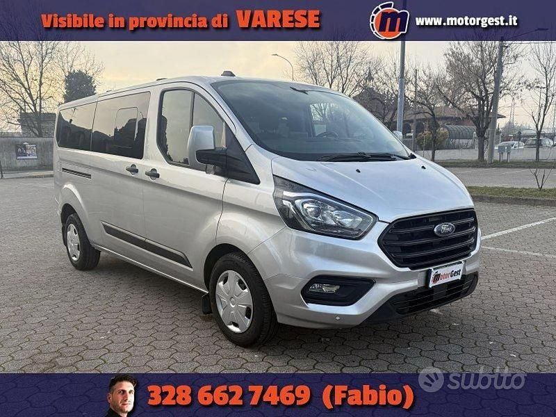 Usata Ford Transit Custom Trend 131 CV (96 kW) 2023 Grigio Station wagon