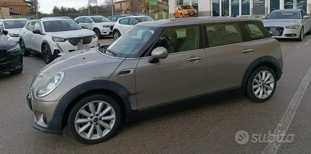 Usata Mini Cooper D Clubman Hype 150 CV (110 kW) 2015 Marrone Station wagon