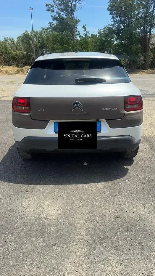 Usata Citroën C4 Cactus Feel 99 CV (72 kW) 2015 Grigio Utilitaria