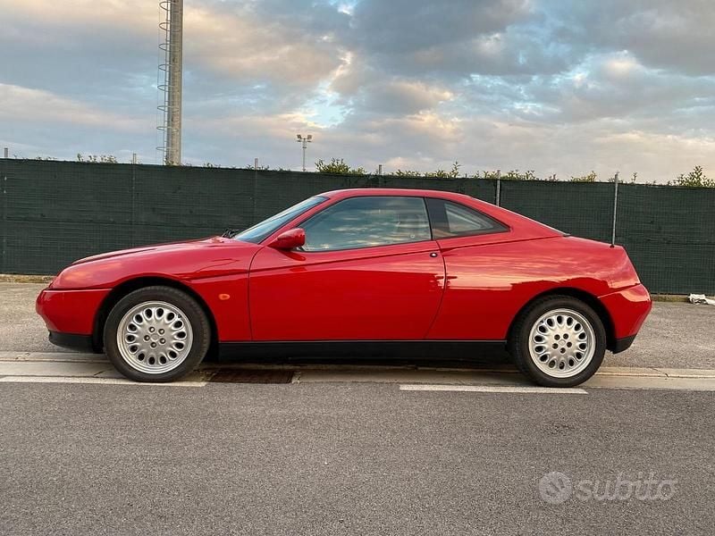 Usata Alfa Romeo GTV 1995 Rosso Coupé