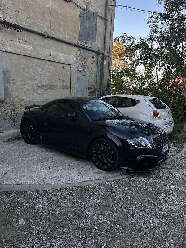 Usata 2004 Audi TT Coupé | 10.000 € (Molto cara) - Immagine 1/4