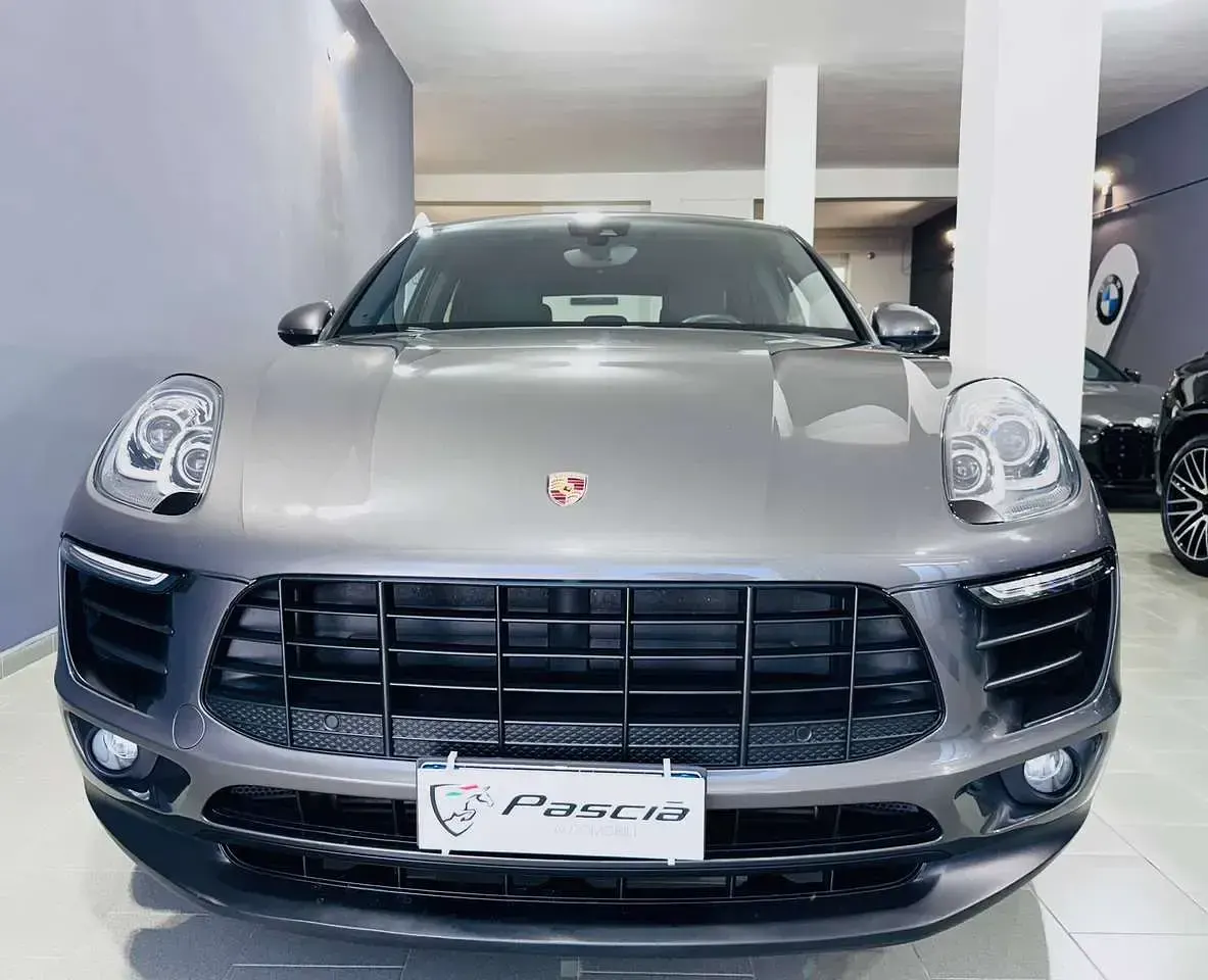 Usata Porsche Macan 250 CV (183 kW) 2015 Grigio SUV