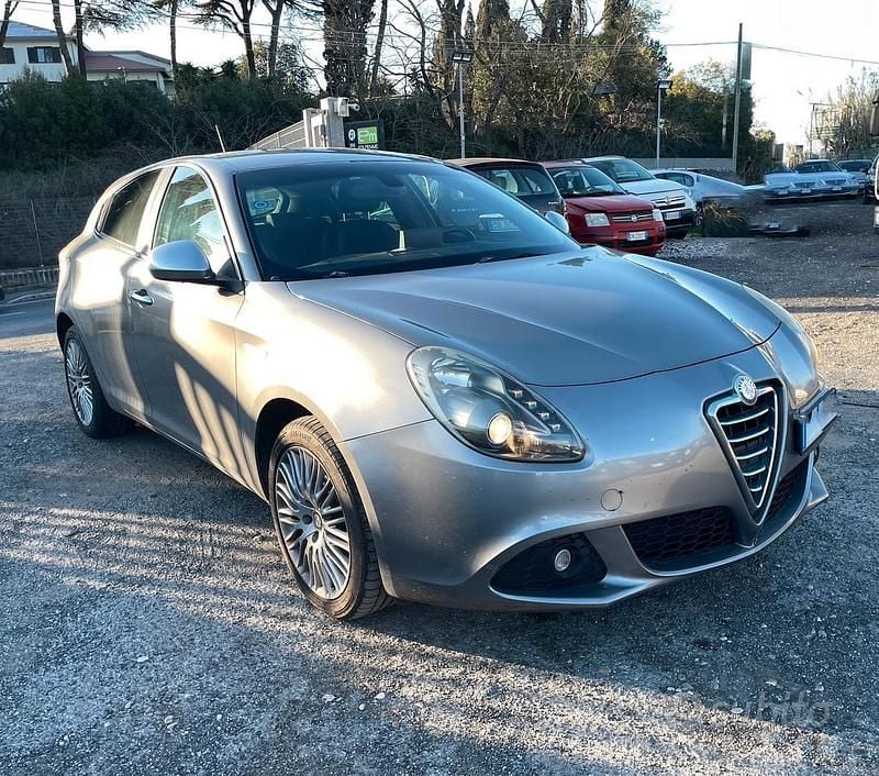 Usata Alfa Romeo Giulietta 170 CV (125 kW) 2012 Utilitaria