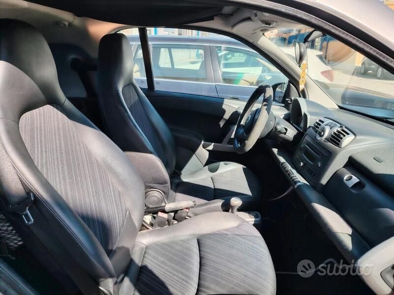 Nero Usata 2008 Smart ForTwo Coupé Pulse Utilitaria | 3200 € (Ottimo prezzo) - Immagine 1/4