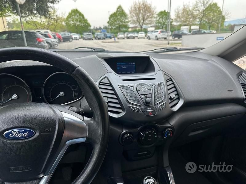 Usata Ford Ecosport Titanium 90 CV (66 kW) 2015 Grigio SUV