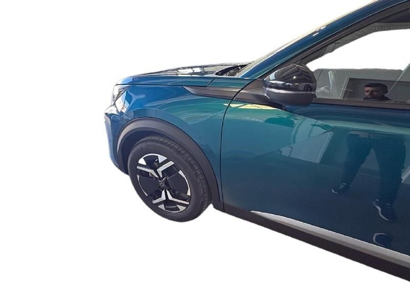 Usata Peugeot 2008 Allure 100 CV (73 kW) 2025 Blu SUV