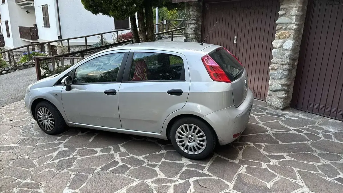 Usata Fiat Punto Street 75 CV (55 kW) 2014 Utilitaria