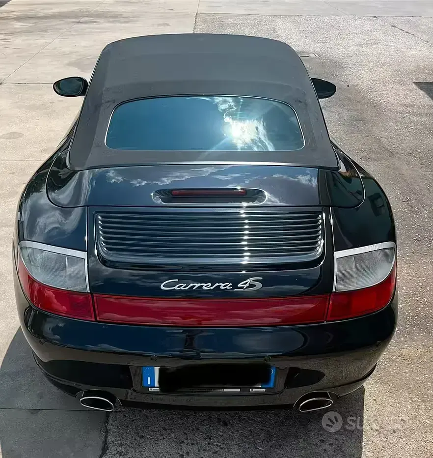 Usata Porsche 996 320 CV (235 kW) 2005 Nero Cabrio
