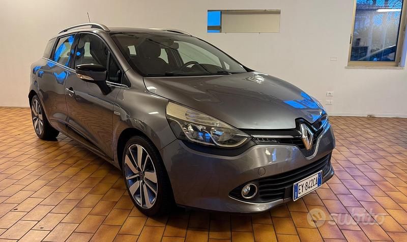 Usata Renault Clio GrandTour 75 CV (55 kW) 2015 Grigio Station wagon