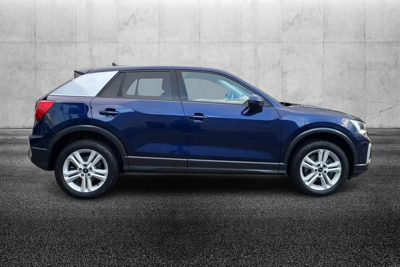 Usata Audi Q2 Design 150 CV (110 kW) 2025 Blu metallizzato SUV