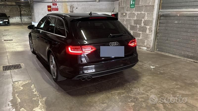 Usata Audi A4 S-Line 150 CV (110 kW) 2013 Nero Station wagon