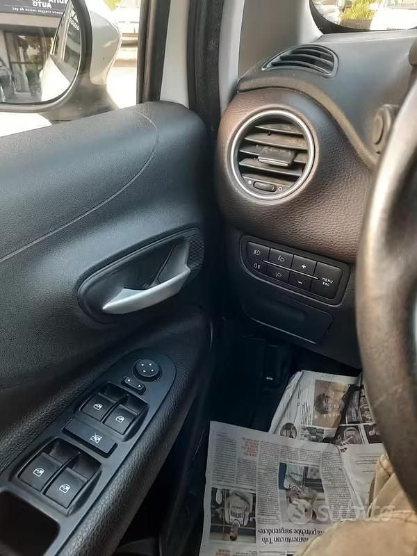 Usata Fiat Grande Punto Dynamic 2010 Bianco Utilitaria