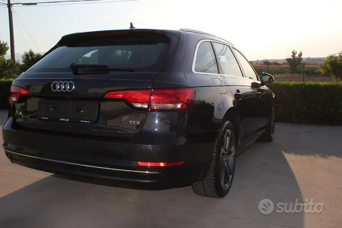 Usata Audi A4 S-Line 150 CV (110 kW) 2018 Nero Station wagon
