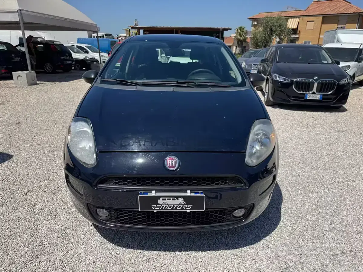 Usata Fiat Punto Street 95 CV (69 kW) 2018 Utilitaria