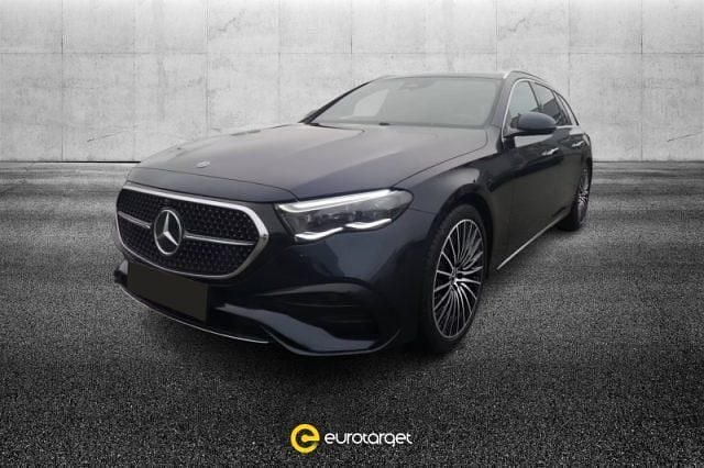 Blu/azzurro Usata 2024 Mercedes E220 Advanced Plus Station wagon | 55.950 € (Cara) - Immagine 1/4