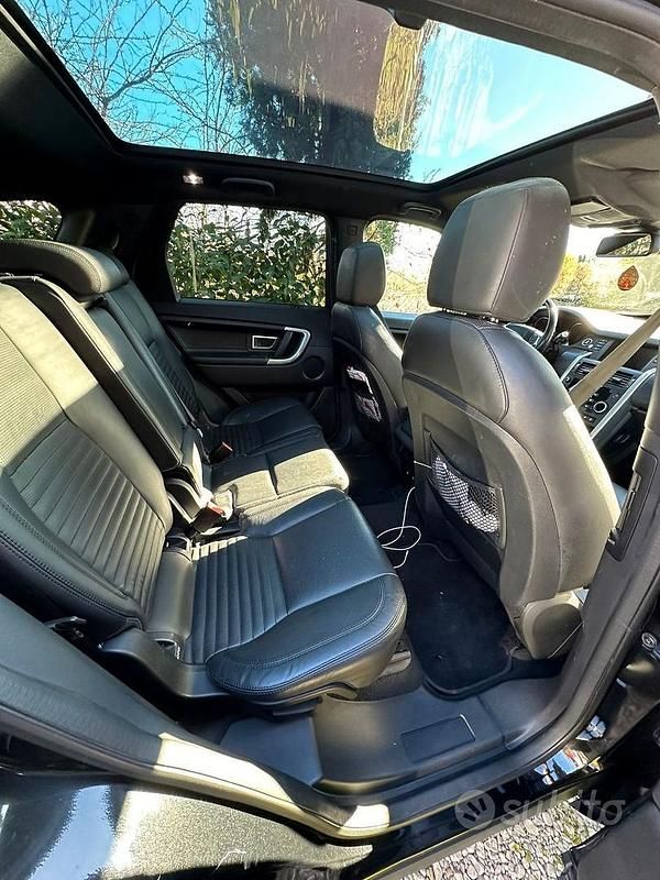 Usata Land Rover Discovery 4 150 CV (110 kW) 2015 Nero SUV