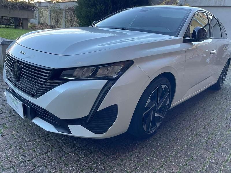Usata Peugeot 308 Allure 131 CV (96 kW) 2022 M6n9 bianco madreperla Station wagon