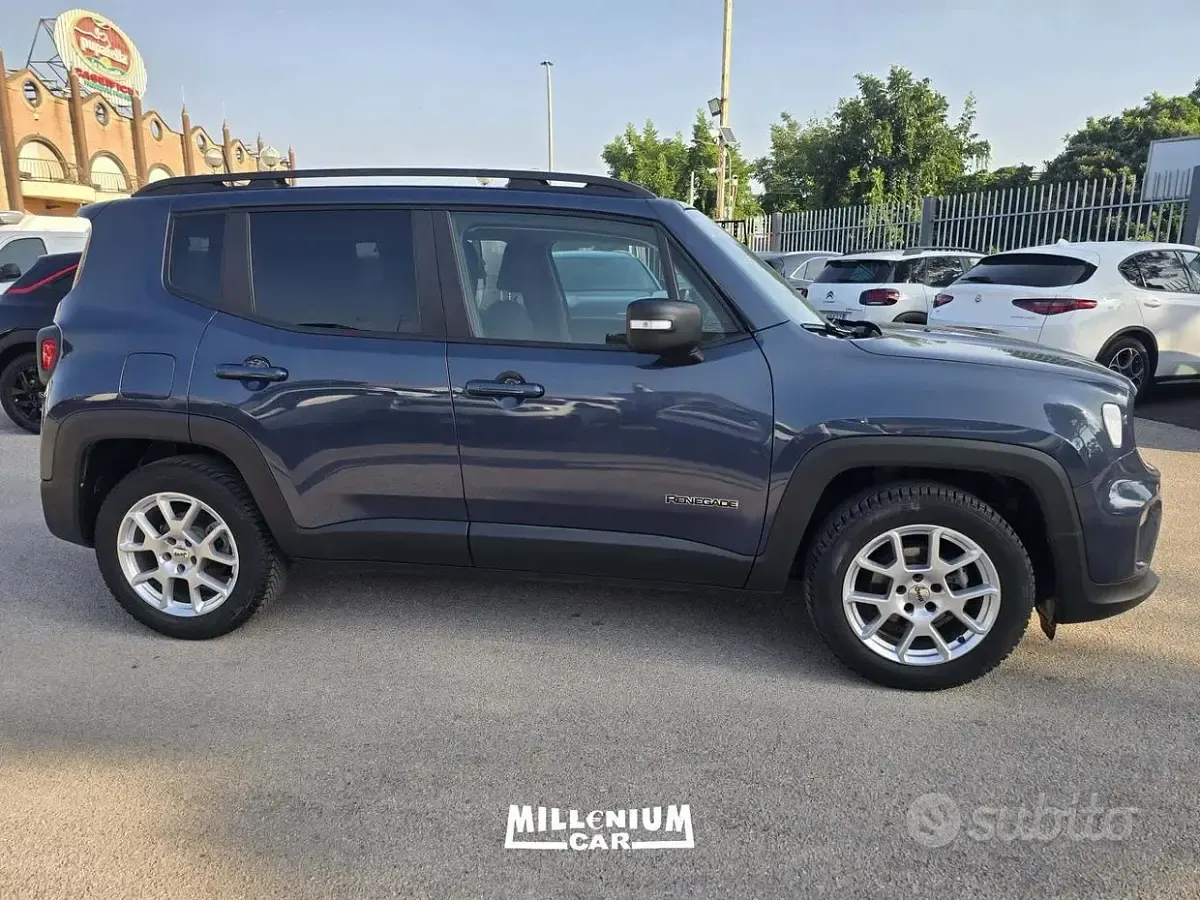 Usata Jeep Renegade Limited 120 CV (88 kW) 2022 Bluazzurro SUV