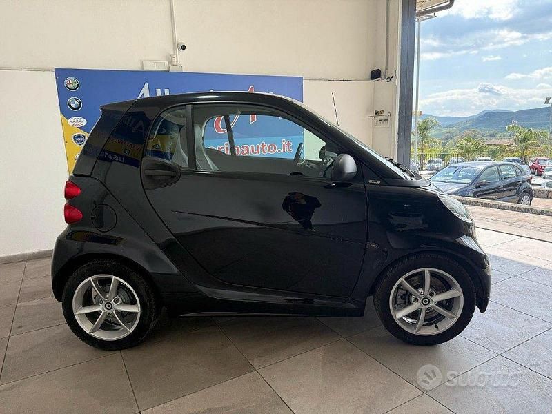 Usata Smart ForTwo Coupé Passion 54 CV (39 kW) 2012 Nero Coupé