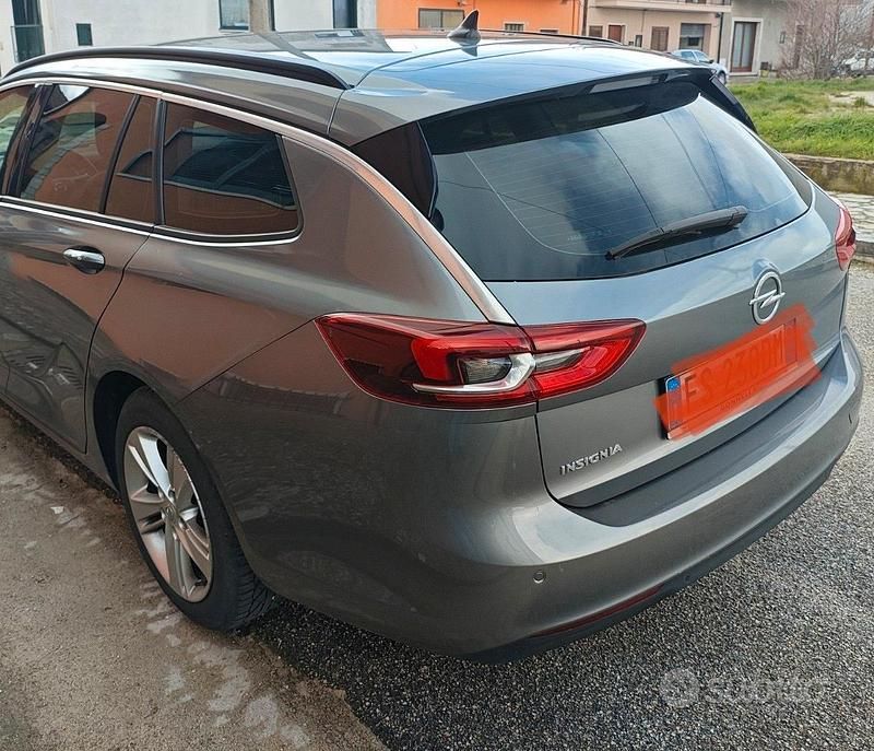 Usata Opel Insignia Business 136 CV (100 kW) 2018 Station wagon