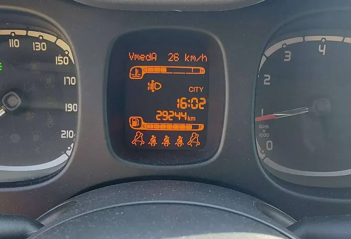 Usata Fiat Panda Pop 69 CV (50 kW) 2013 Argento Utilitaria