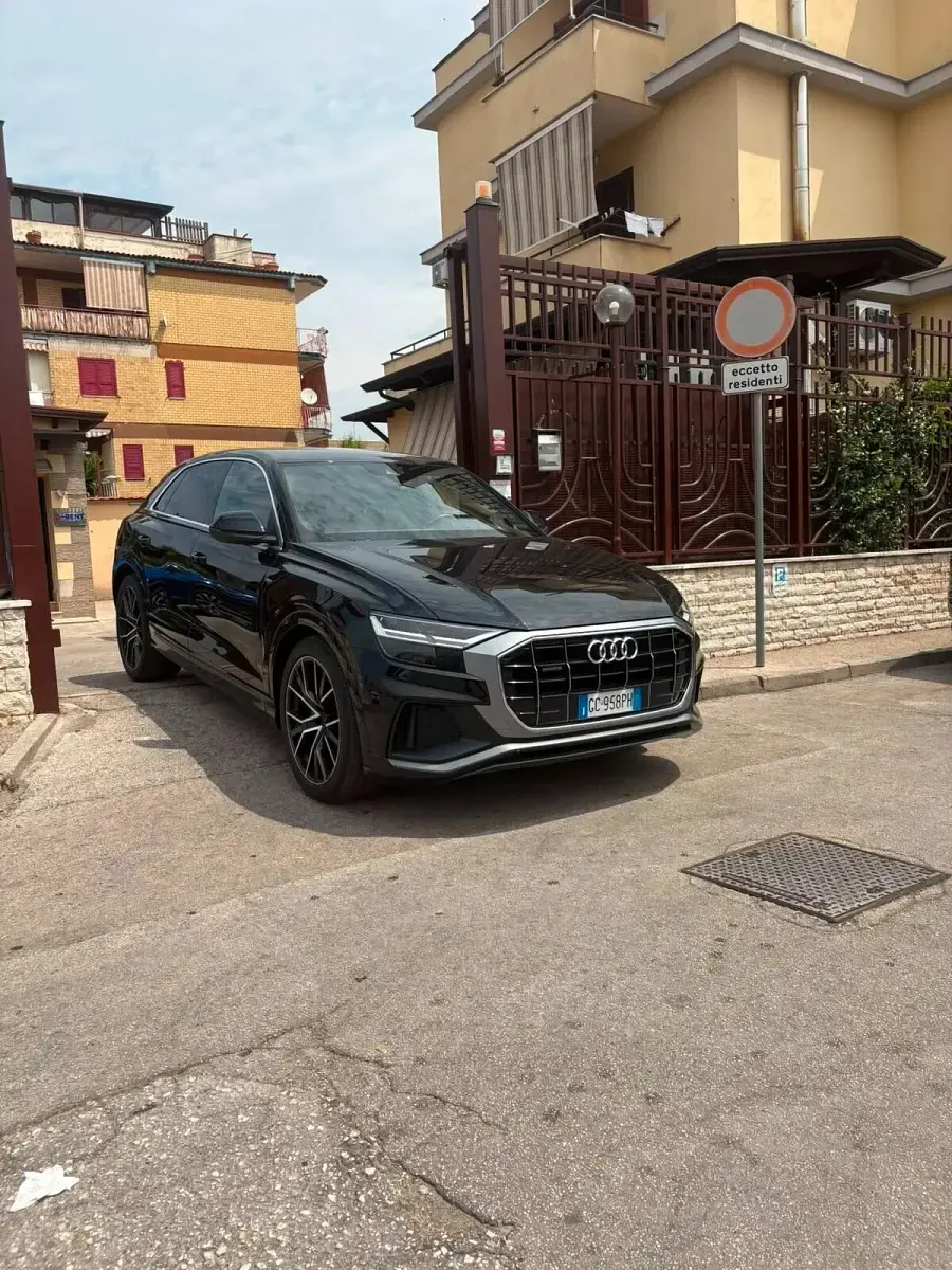 Usata Audi SQ8 231 CV (169 kW) 2020 Nero SUV