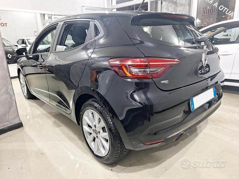Usata Renault Clio V 100 CV (73 kW) 2020 Nero Berlina