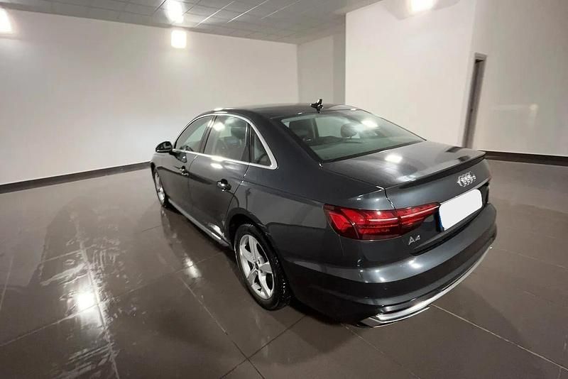 Usata Audi A4 Advanced 135 CV (99 kW) 2023 Grigio Berlina