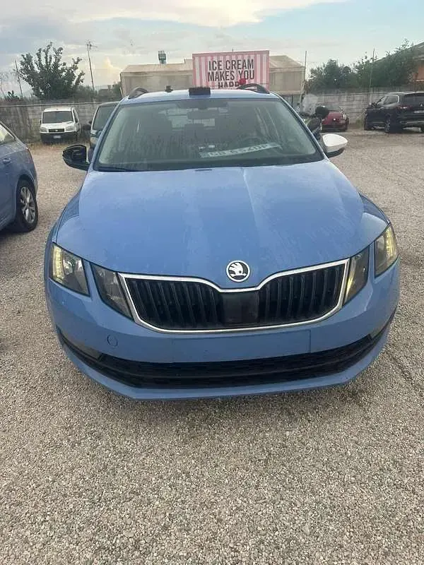 Usata Skoda Octavia Executive 150 CV (110 kW) 2016 Station wagon