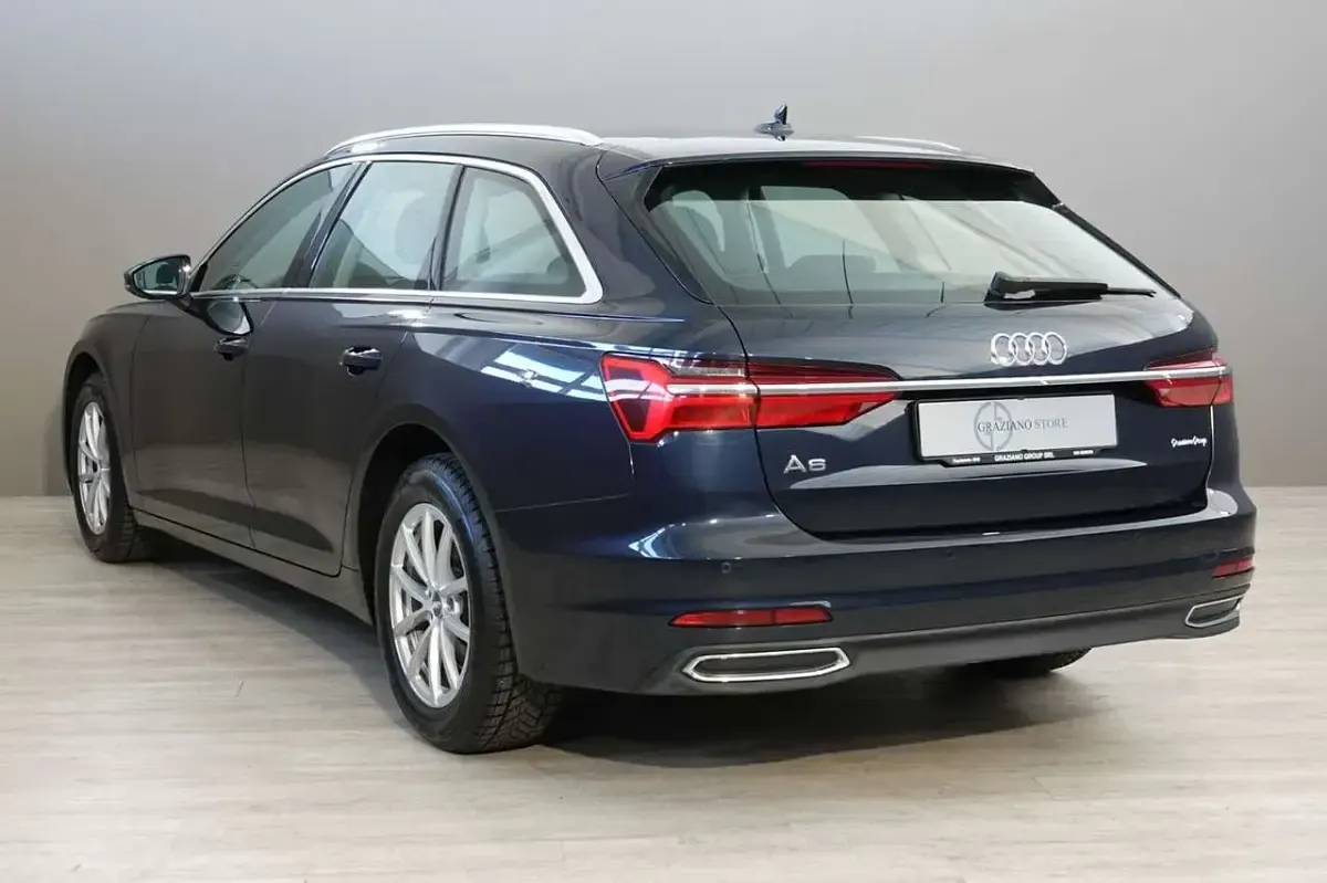 Usata Audi A6 Business 204 CV (150 kW) 2021 Blu met Station wagon