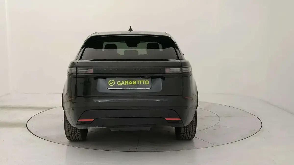 Usata Land Rover Range Rover Velar SE Dynamic 204 CV (150 kW) 2024 Nero SUV