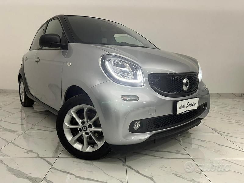 Usata Smart ForFour Passion 71 CV (52 kW) 2018 Grigio Utilitaria