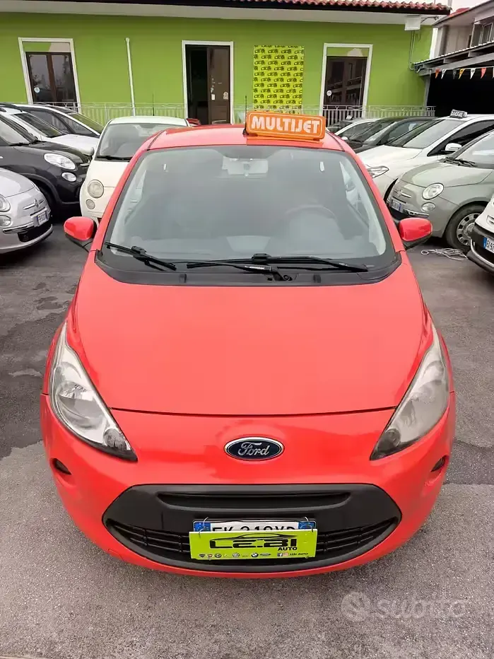 Begagnad Ford Ka 75 HK (55 kW) 2012 Röd Halvkombi