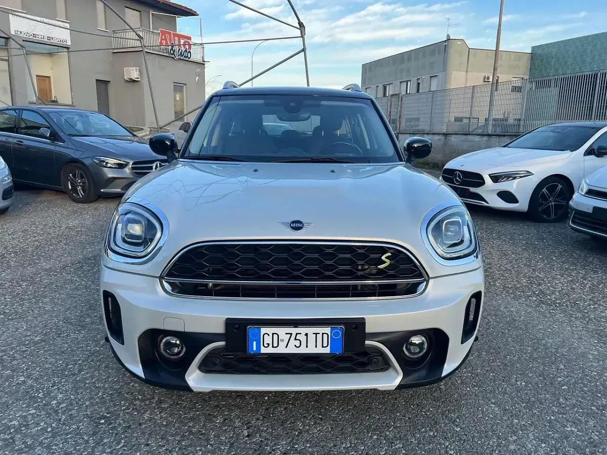 Usata Mini Cooper Countryman Business 125 CV (91 kW) 2020 Bianco SUV