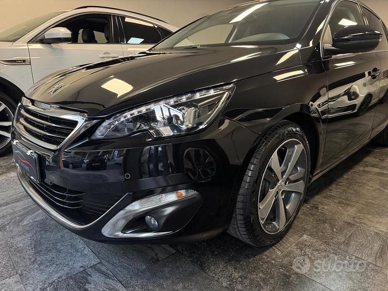 Usata Peugeot 308 Allure 120 CV (88 kW) 2016 Nero Berlina