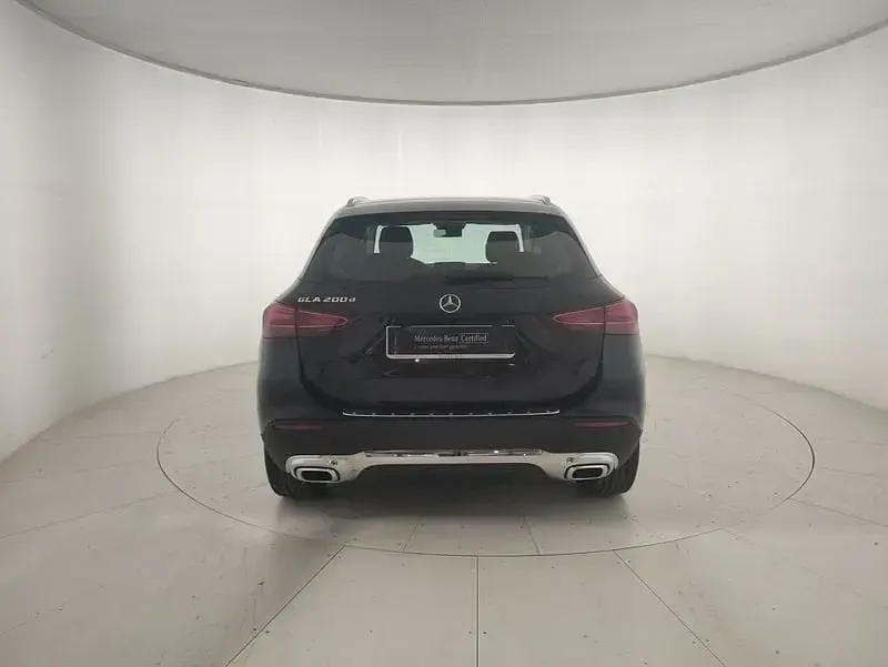 Usata Mercedes GLA200 Advanced 150 CV (110 kW) 2025 Nero SUV