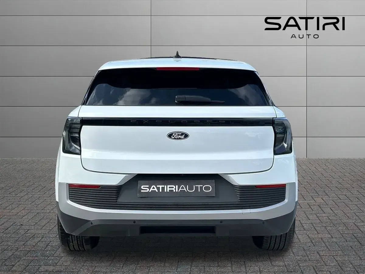 Nuova Ford Explorer Extended Range 210 kW (286 CV) 2026 SUV